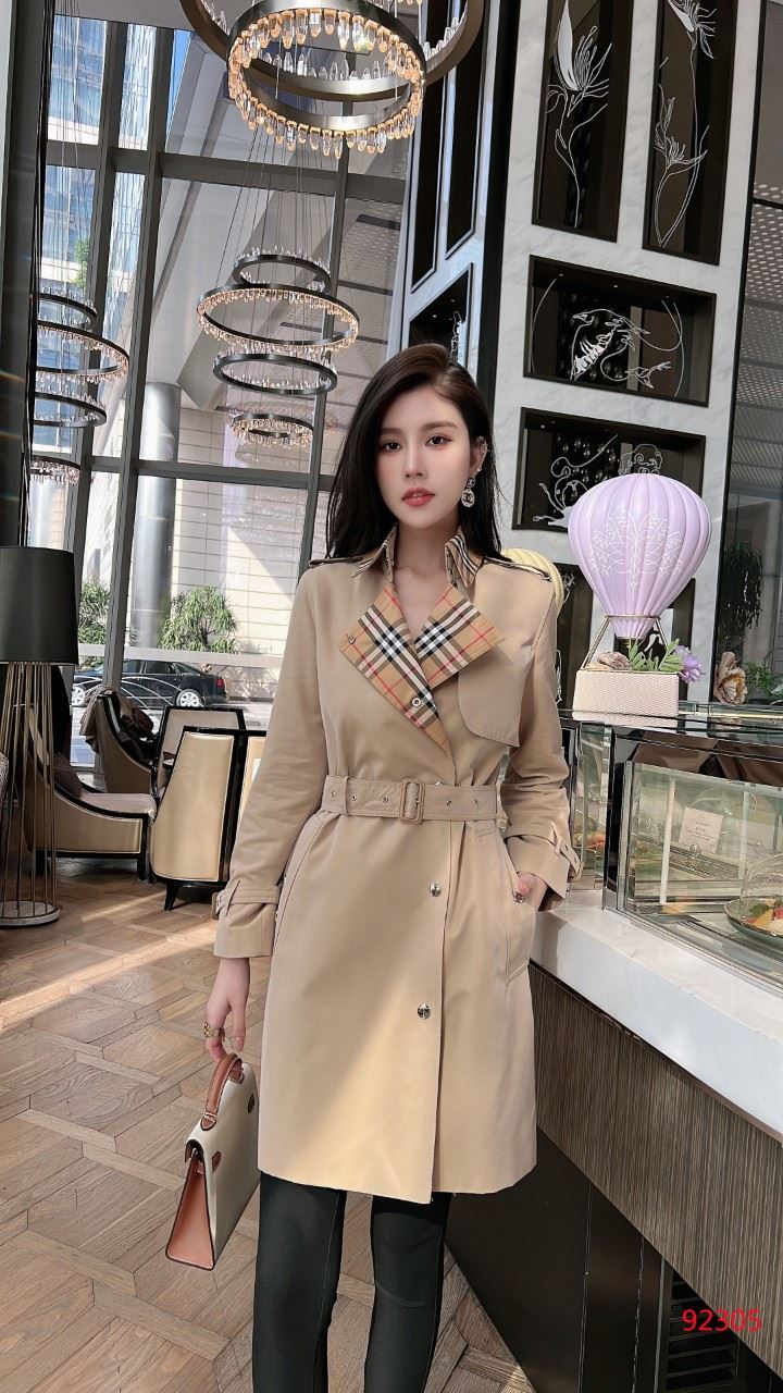 Burberry Outwear